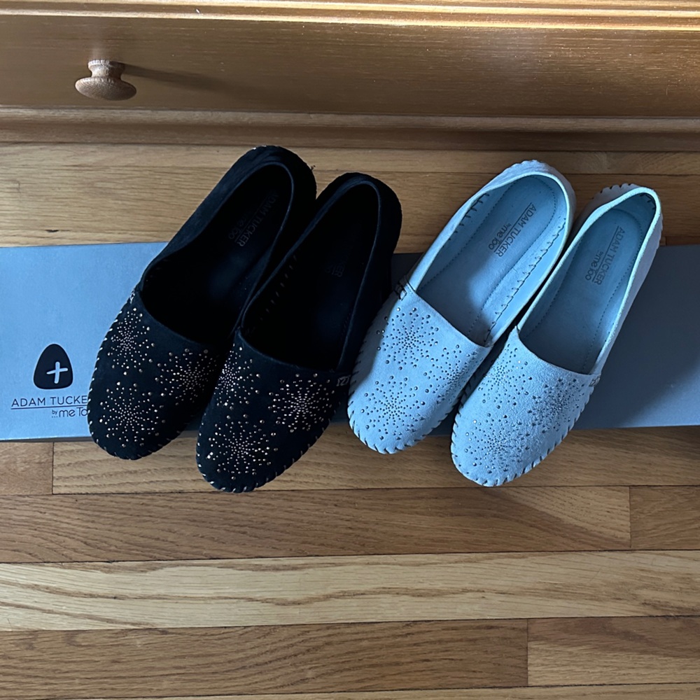 Adam Tucker Black and Gray Flats with  Accents